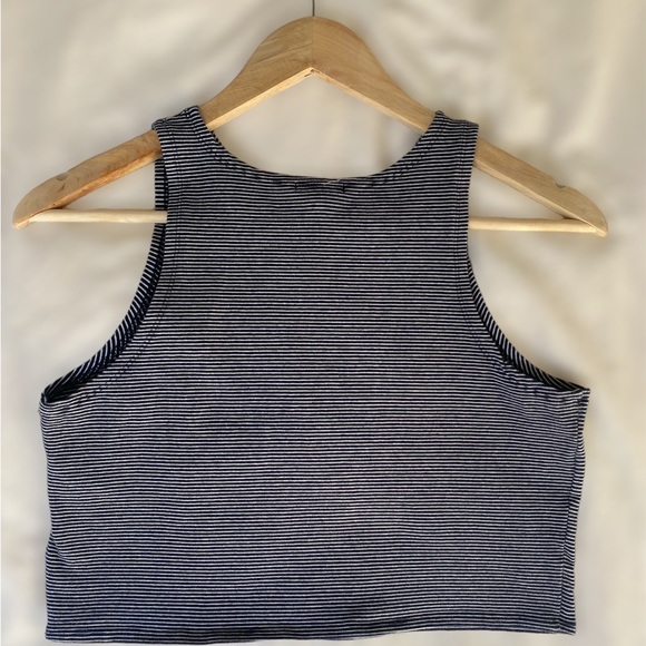 ARDENE - striped crop top 🦞 - Picture 3 of 4